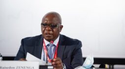 Xoghayaha Guud ee Qaramada oo u magacaabay  Raisedon Zenenga in uu noqdo  ku xigeenka wakiilka Qaramada Midoobay ee Soomaaliya